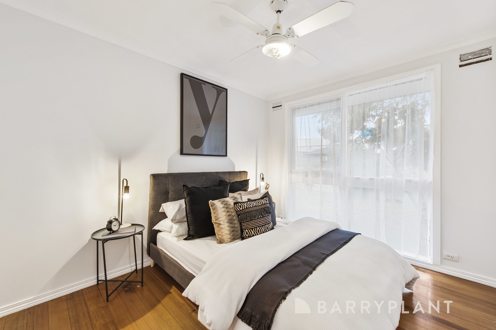 19 Riddle Drive, Melton, VIC 3337, Melton - Thumbnail 8