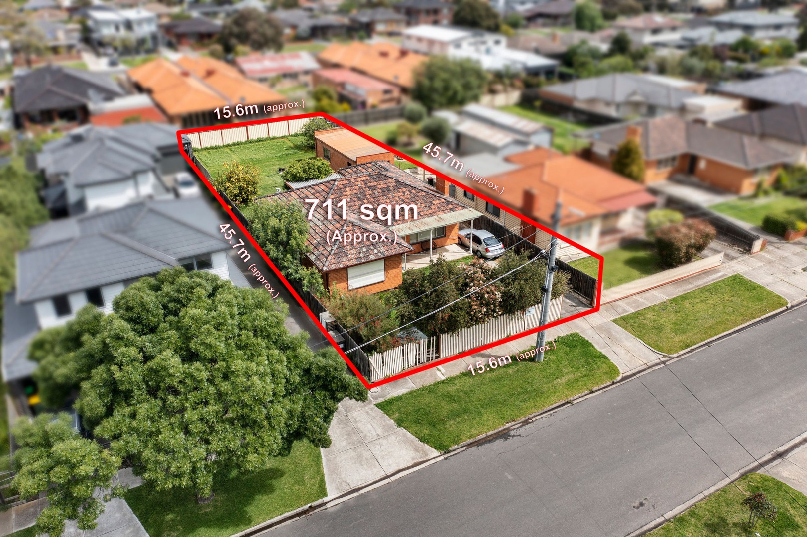 19 Robson AvenueAvondale Heights, VIC 3034, Avondale Heights - Thumbnail 3