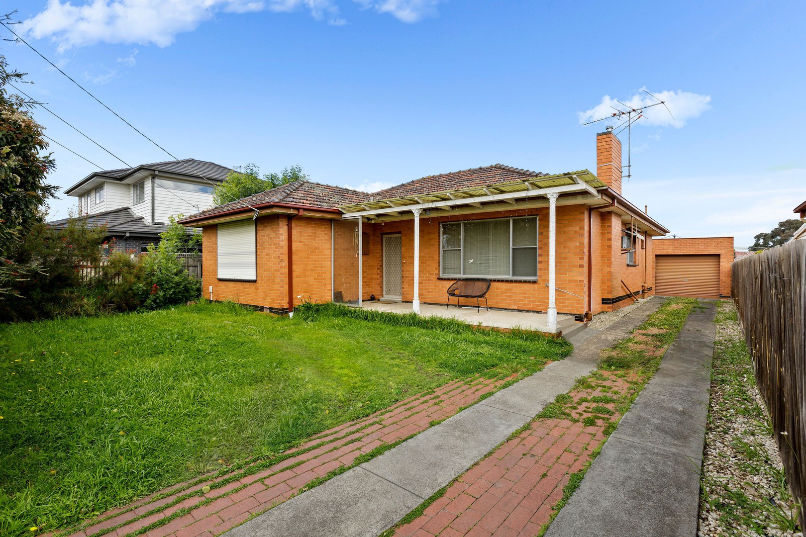 19 Robson AvenueAvondale Heights, VIC 3034, Avondale Heights - Thumbnail 4