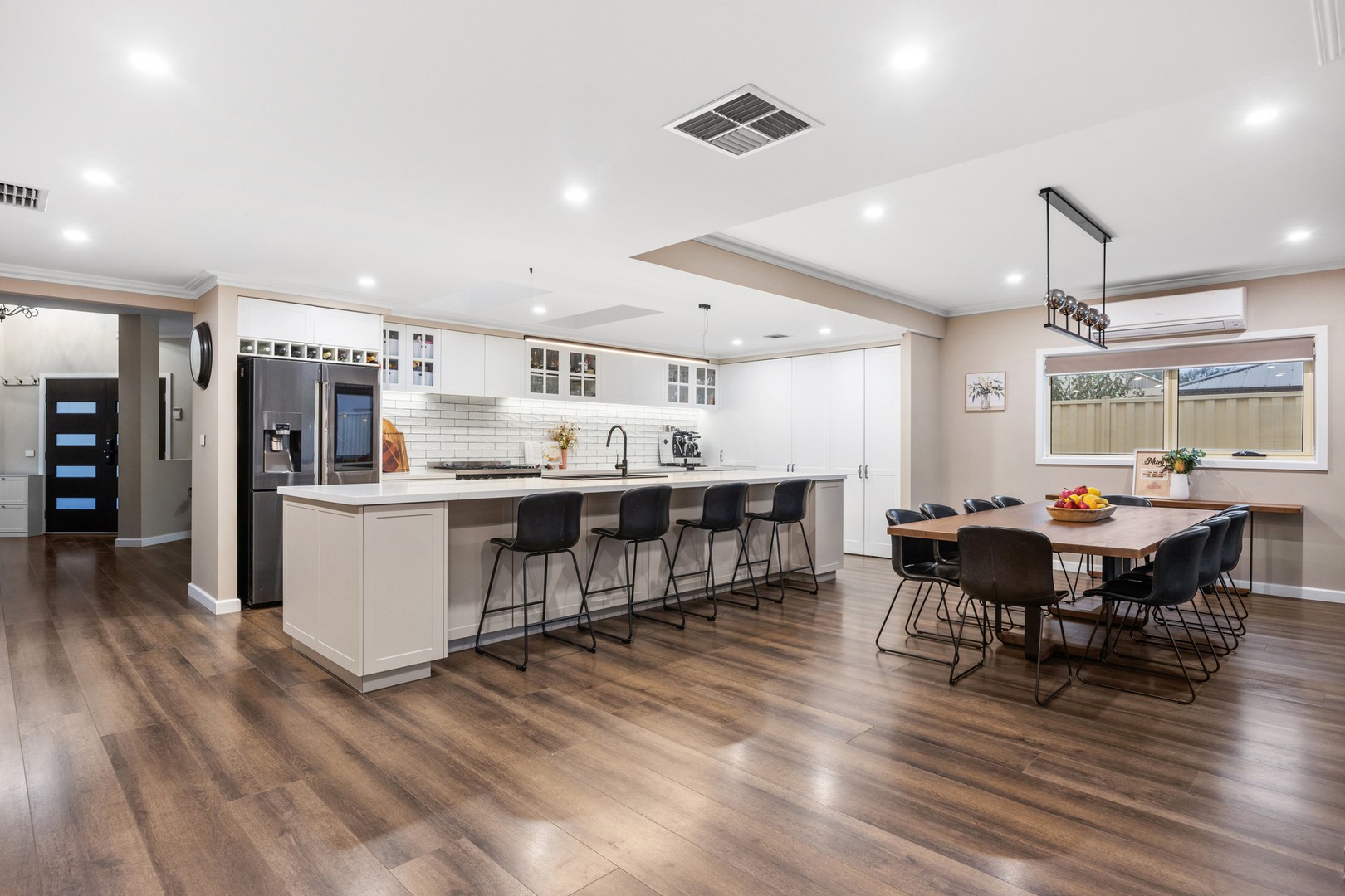 19 Rose Hedge Drive, Sydenham, VIC 3037, Sydenham - Thumbnail 4