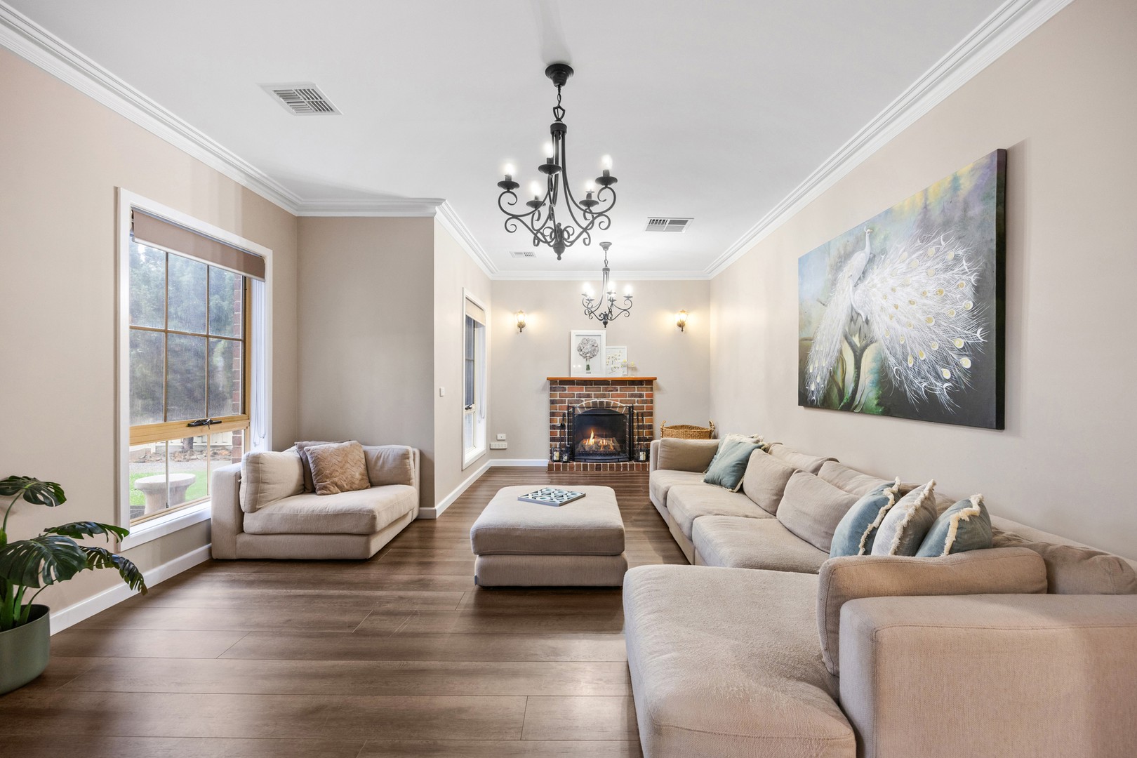 19 Rose Hedge Drive, Sydenham, VIC 3037, Sydenham - Thumbnail 3