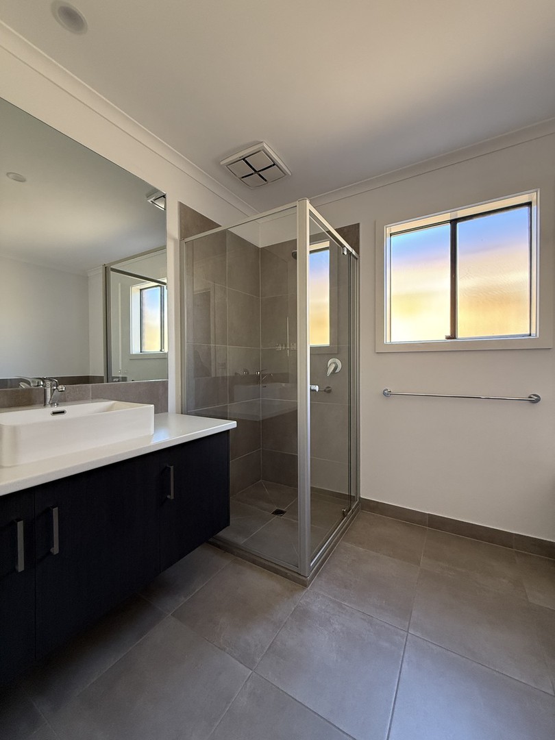 19 Sanctum Drive, Weir Views, VIC 3338, Weir Views - Thumbnail 8