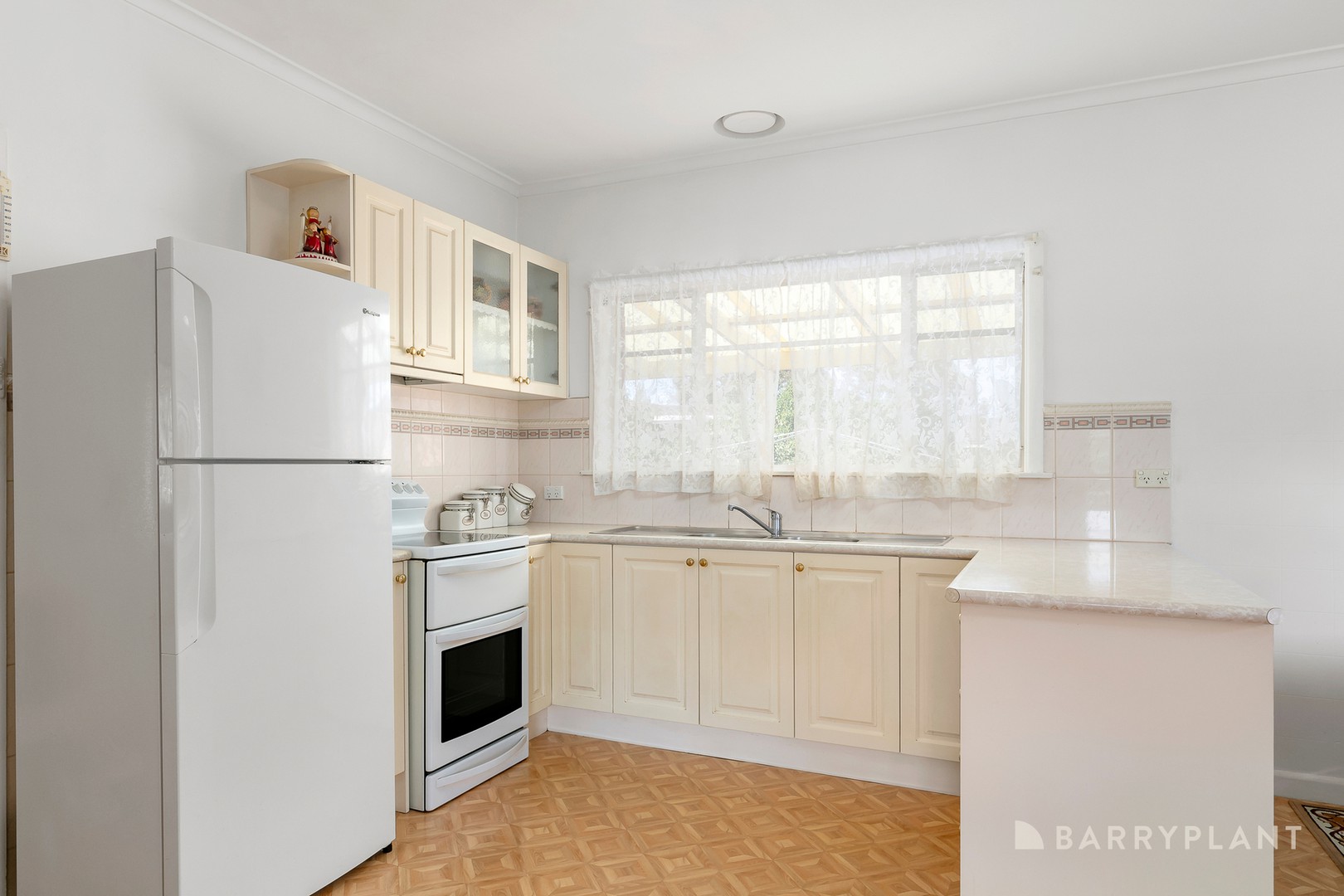 19 Sandra Avenue, Fawkner, VIC 3060, Fawkner - Thumbnail 2