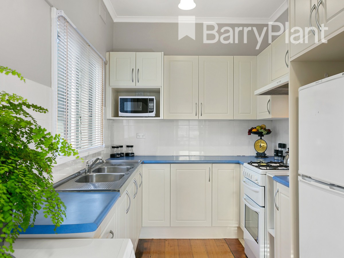 19 Second Avenue, Rosebud, VIC 3939, Rosebud - Thumbnail 7