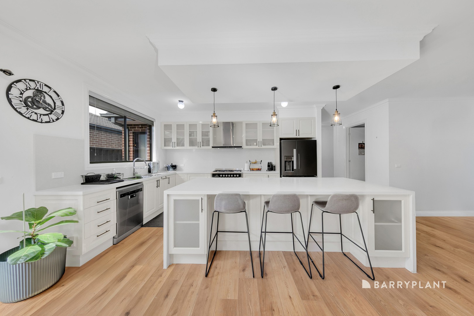 19 Shale Way, Wollert, VIC 3750 - Thumbnail 1 - 07/05/2025