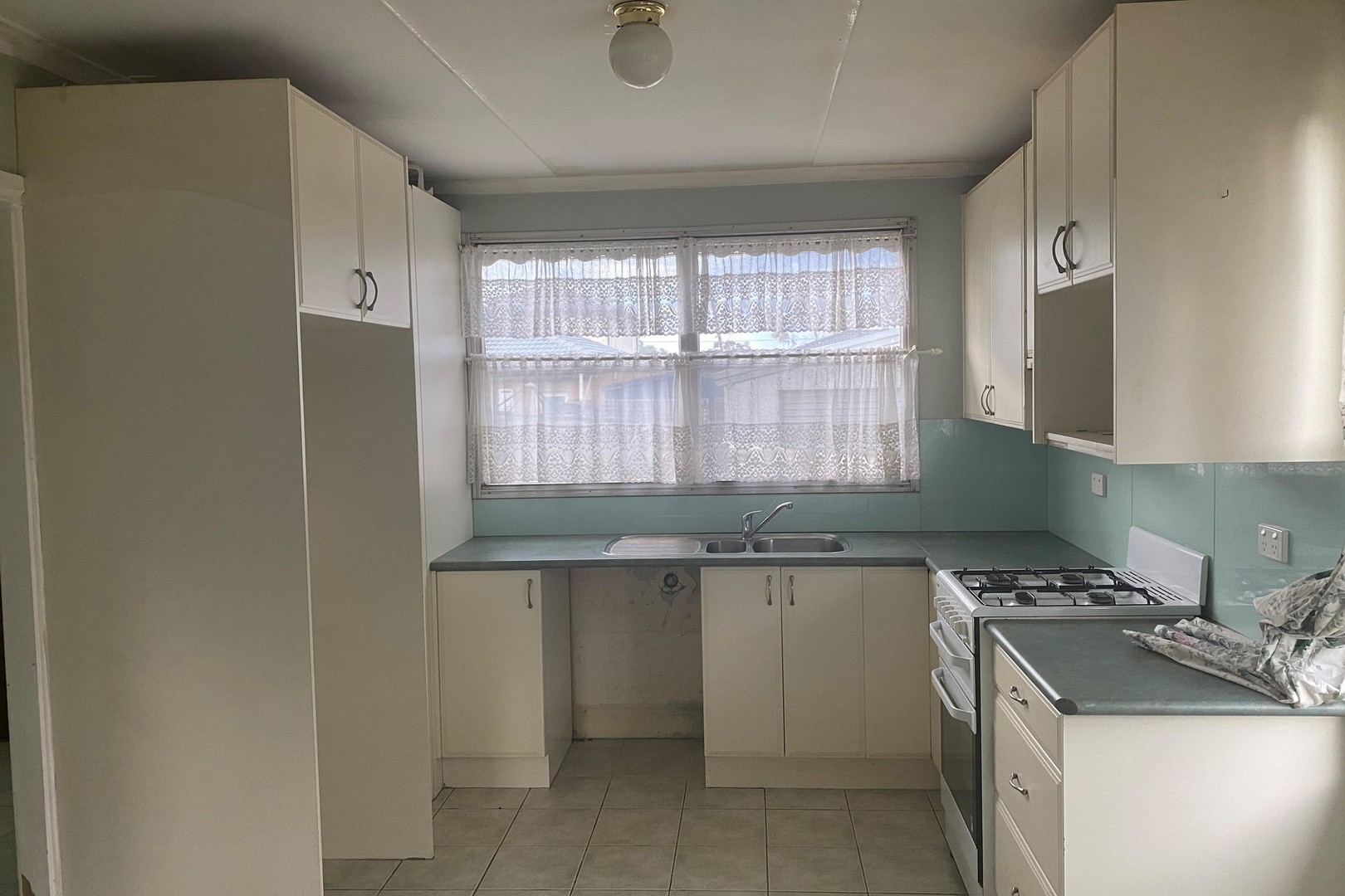 19 Snowden Street, Laverton, VIC 3028, Laverton - Thumbnail 2