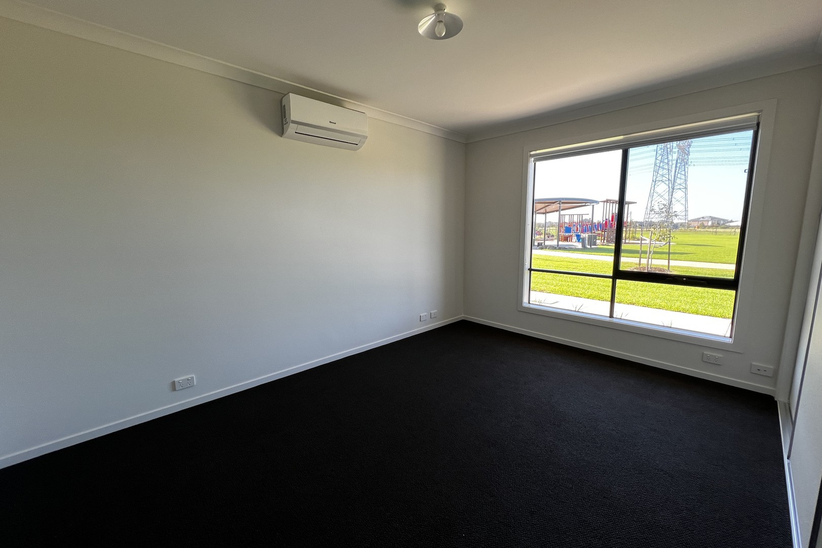 19 Sotterra Walk, Fraser Rise, VIC 3336, Fraser Rise - Thumbnail 4