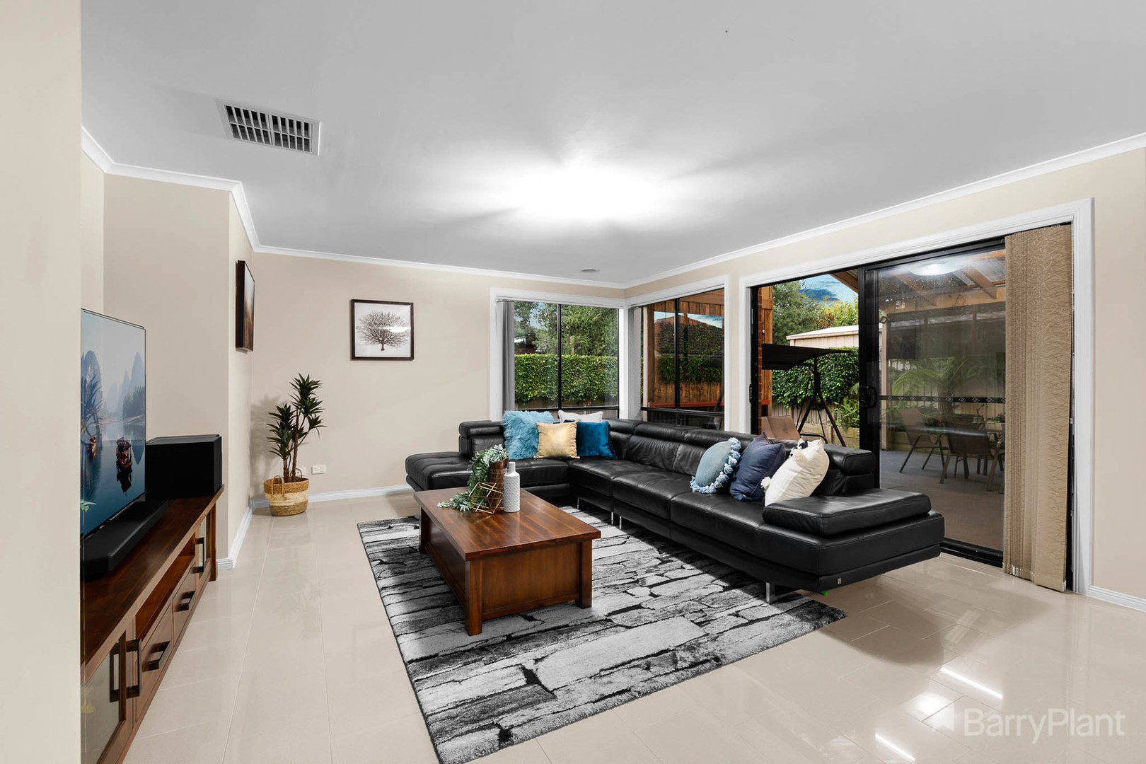 19 Spring Circuit, Pakenham, VIC 3810, Pakenham - Thumbnail 6