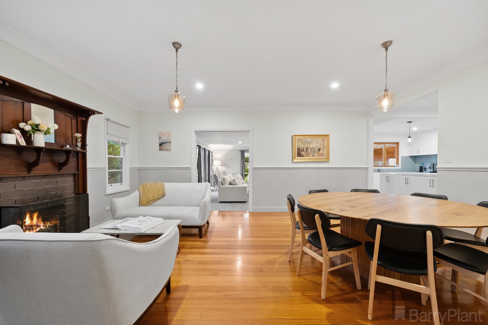 19 Stanley Avenue, Ringwood East, VIC 3135, Ringwood East - Thumbnail 2