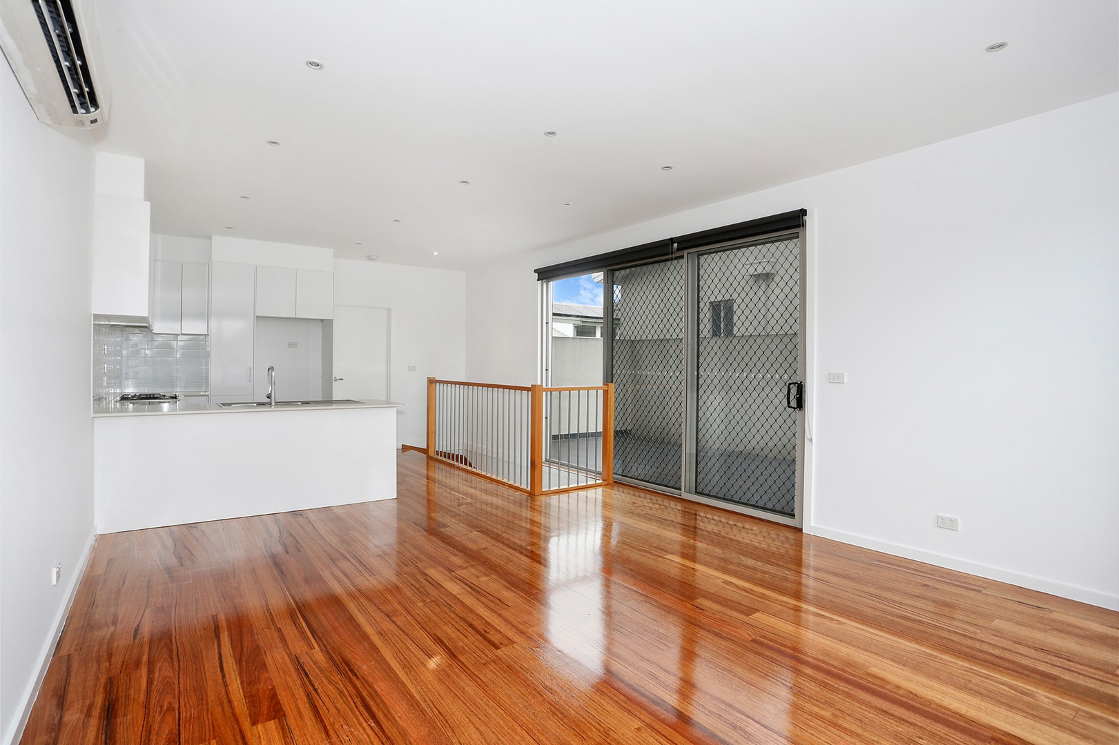19 Stella Street, Glenroy, VIC 3046, Glenroy - Thumbnail 2