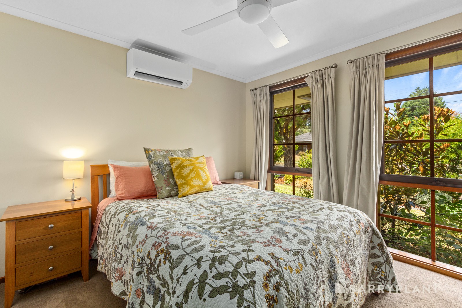 19 Stoneleigh Avenue, Boronia, VIC 3155, Boronia - Thumbnail 3