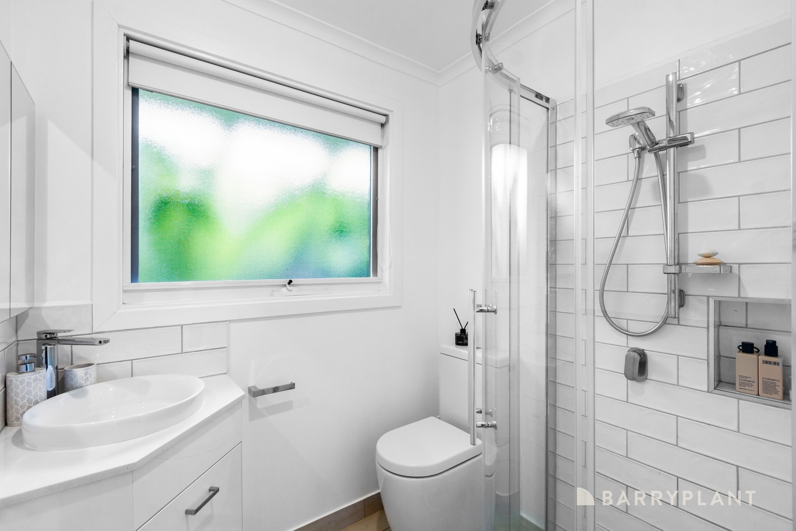 19 Stoneleigh Avenue, Boronia, VIC 3155, Boronia - Thumbnail 4