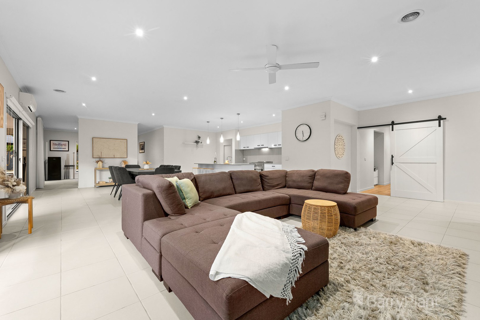 19 Sundew Crescent, Pakenham, VIC 3810, Pakenham - Thumbnail 7