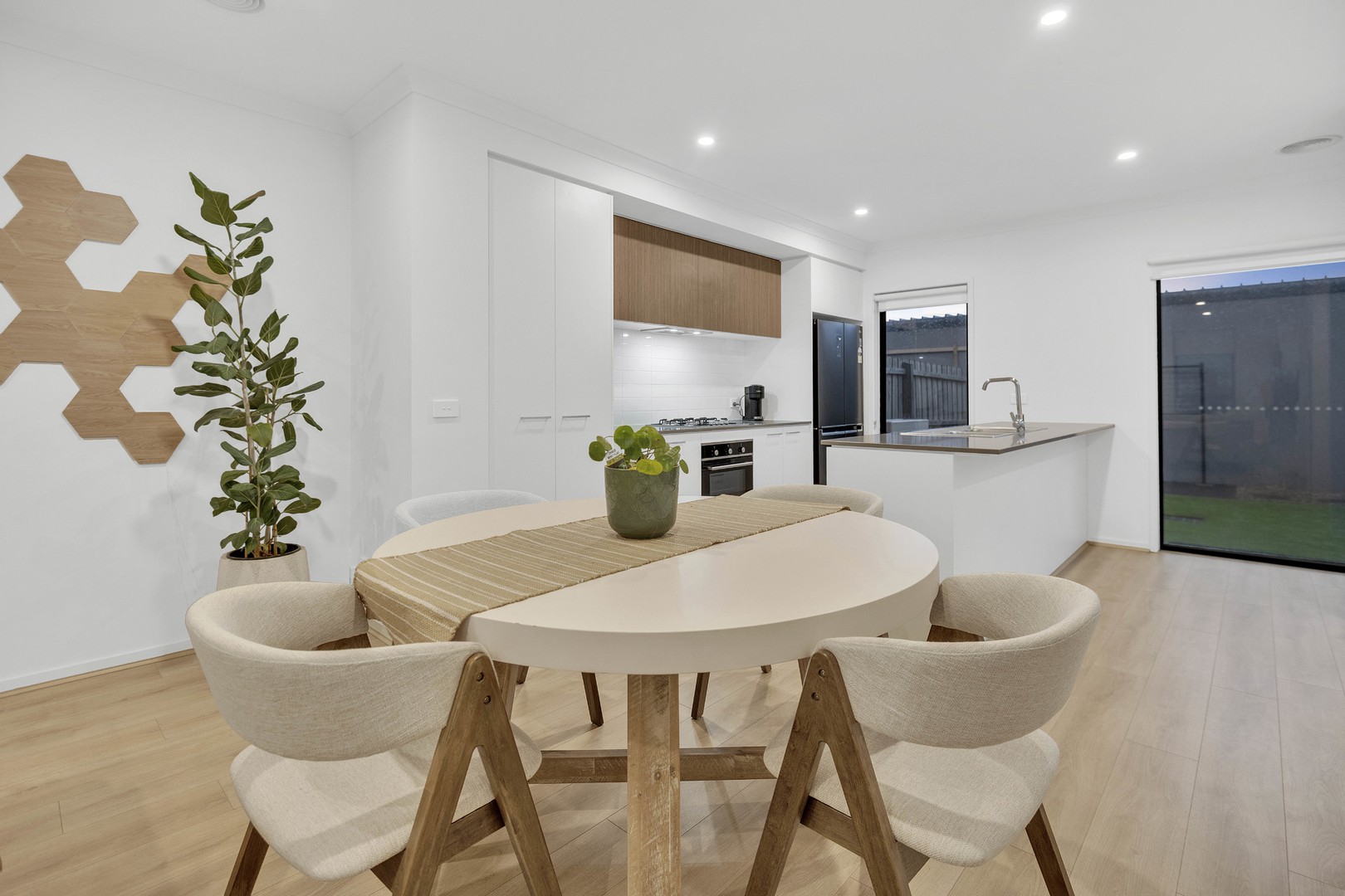 19 Surya Way, Wollert, VIC 3750, Wollert - Thumbnail 4