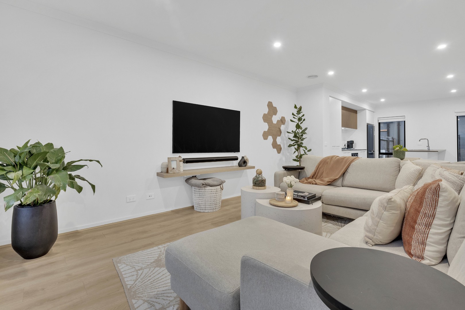 19 Surya Way, Wollert, VIC 3750, Wollert - Thumbnail 6
