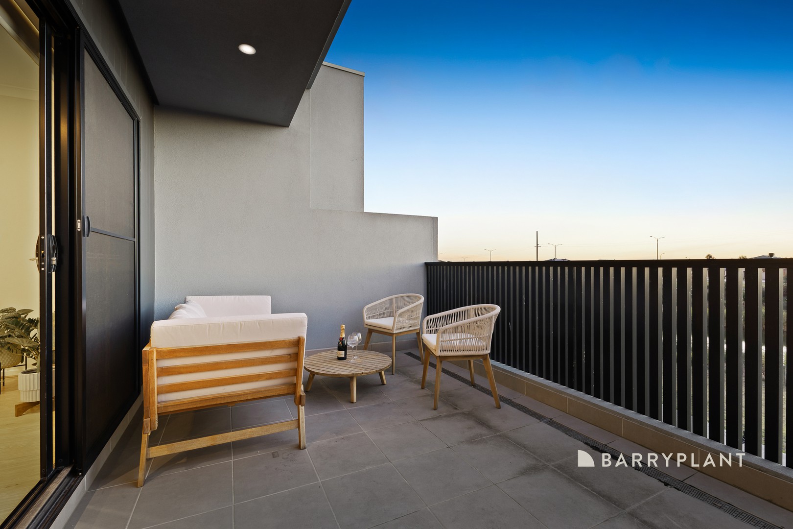 19 Tagore Walk, Officer, VIC 3809, Officer - Thumbnail 7