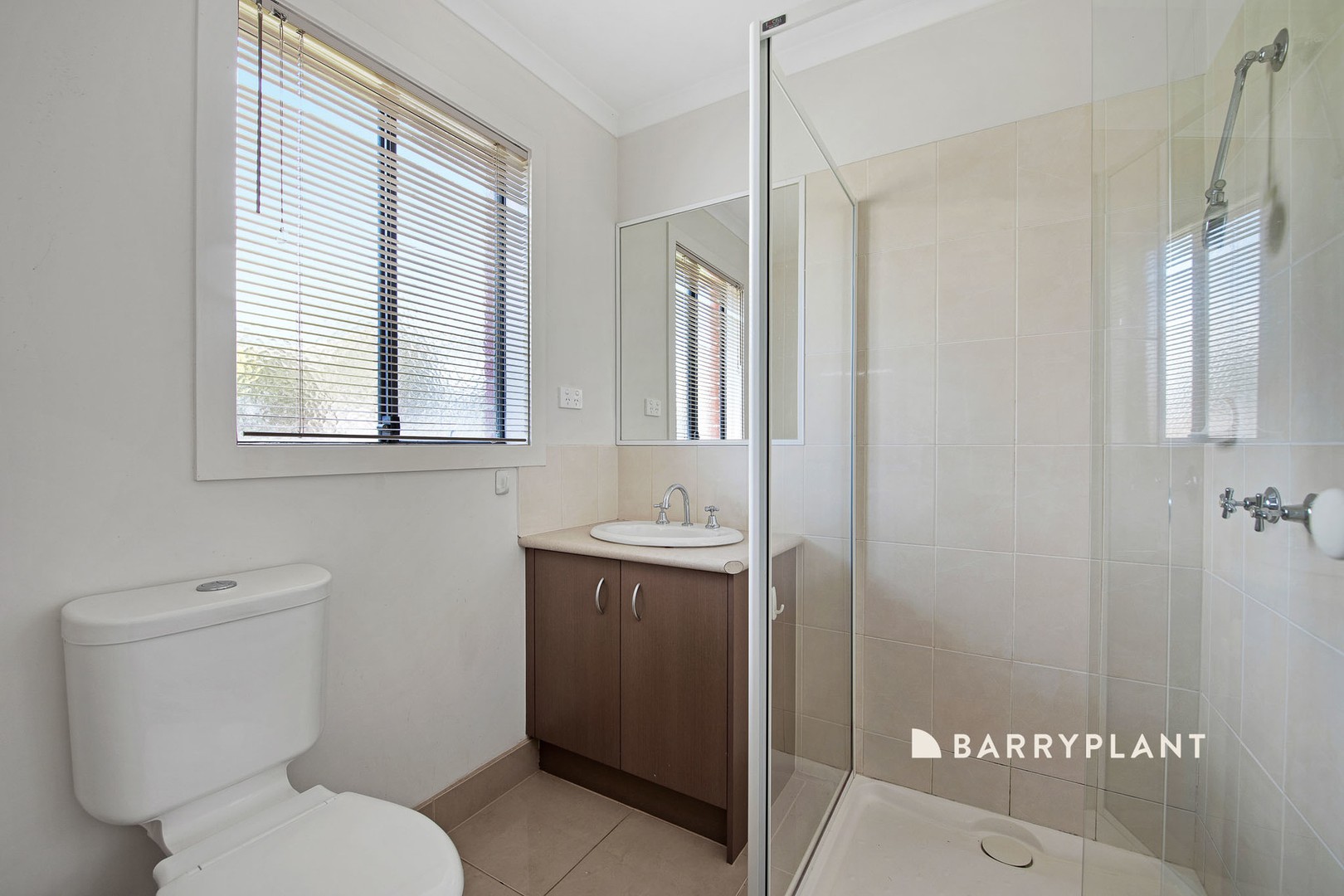 19 Tamar Street, Pakenham, VIC 3810, Pakenham - Thumbnail 6