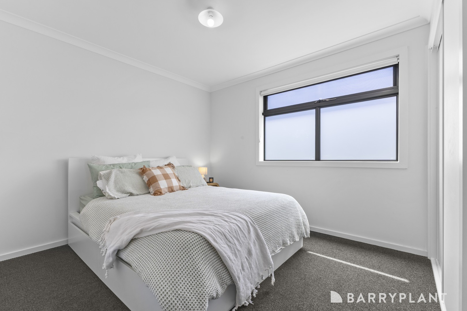 19 Thompson Crescent, Chirnside Park, VIC 3116, Chirnside Park - Thumbnail 7