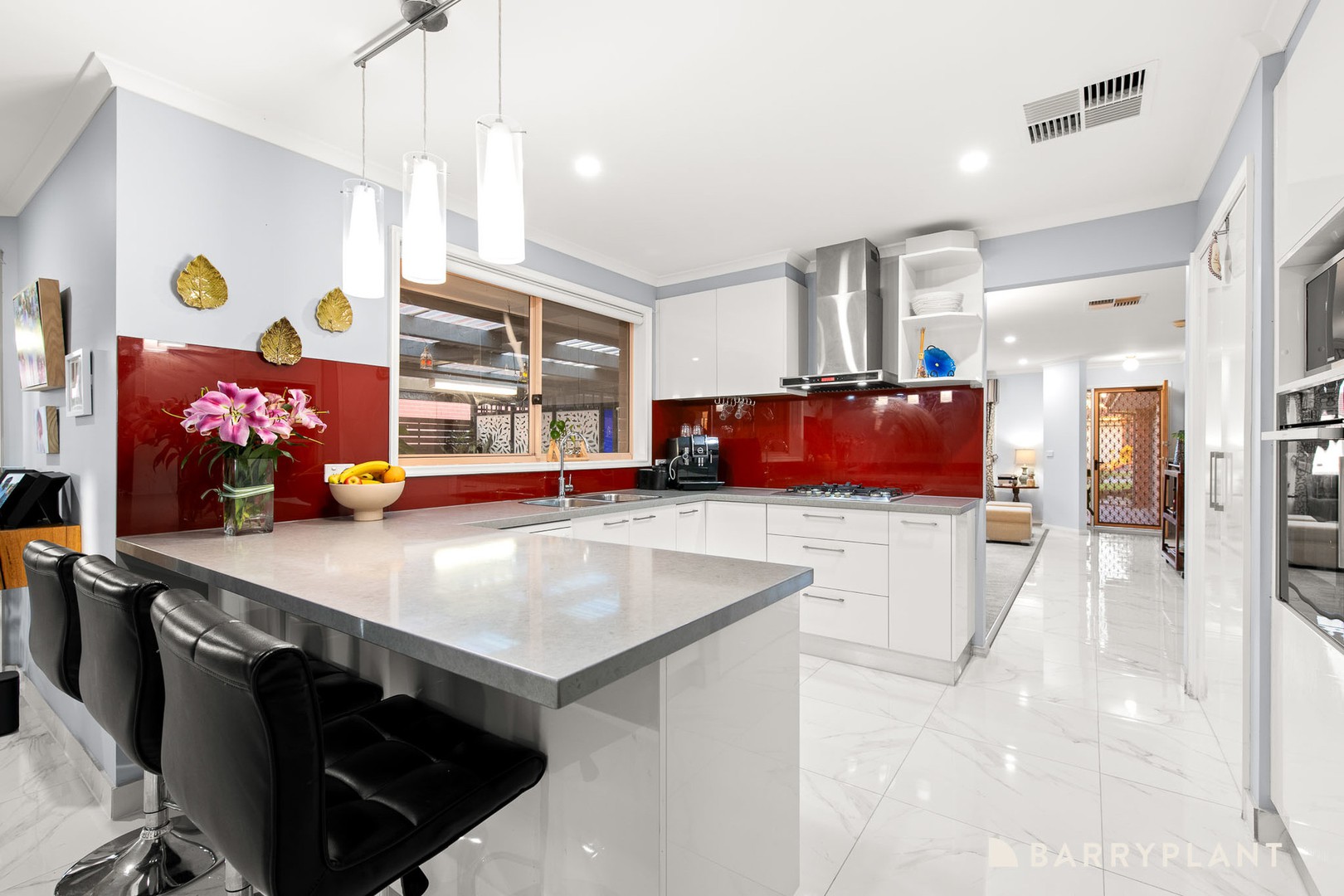 19 Tomasetti Crescent, Narre Warren, VIC 3805 - Thumbnail 2 - 16/01/2024