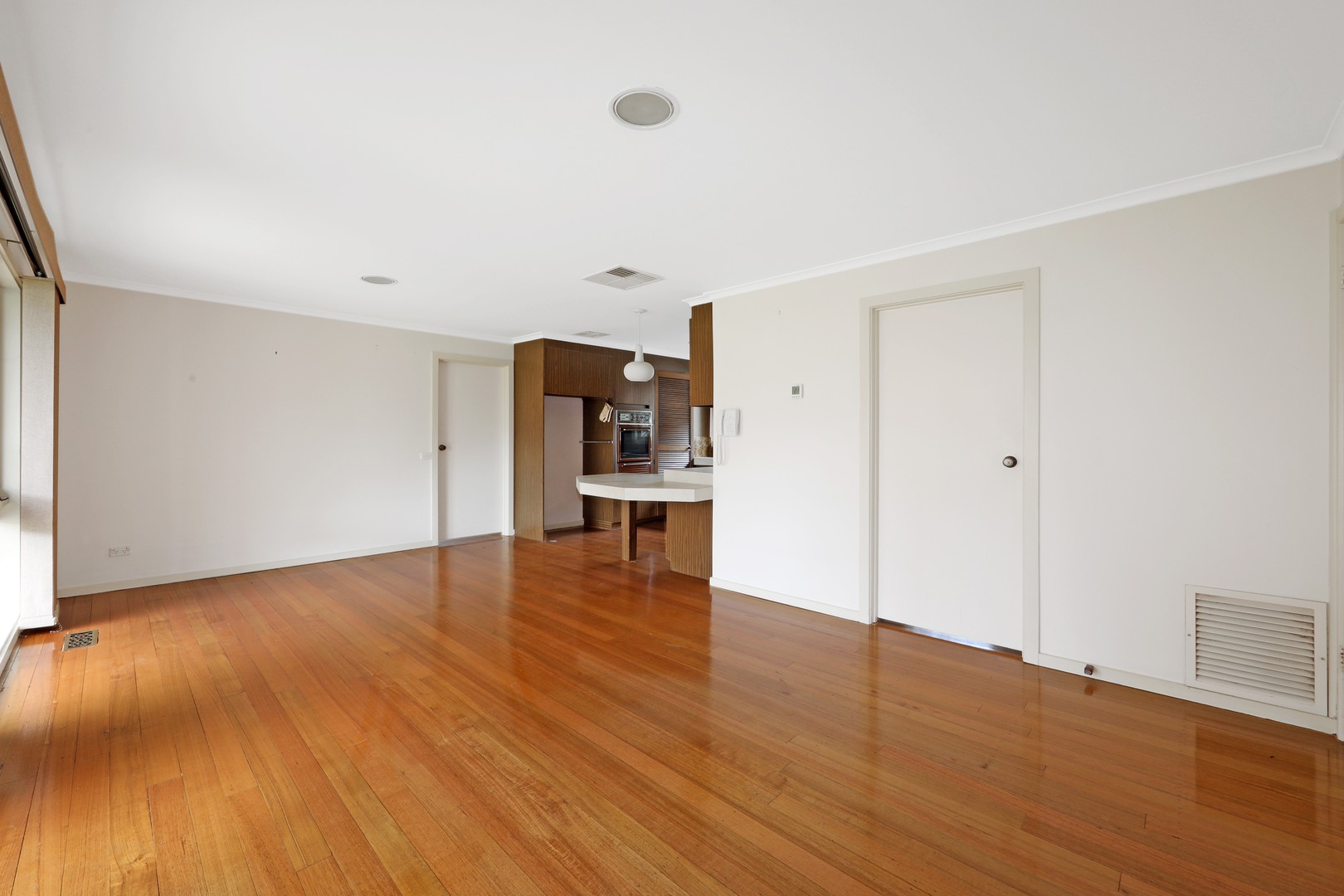 19 Toulon Drive, Templestowe Lower, VIC 3107, Templestowe Lower - Thumbnail 2