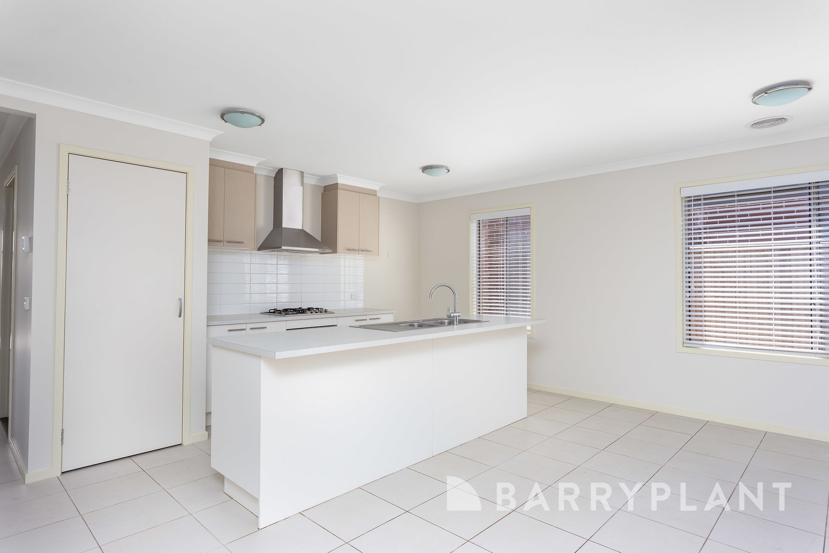 19 Tramway Street, Point Cook, VIC 3030, Point Cook - Thumbnail 3