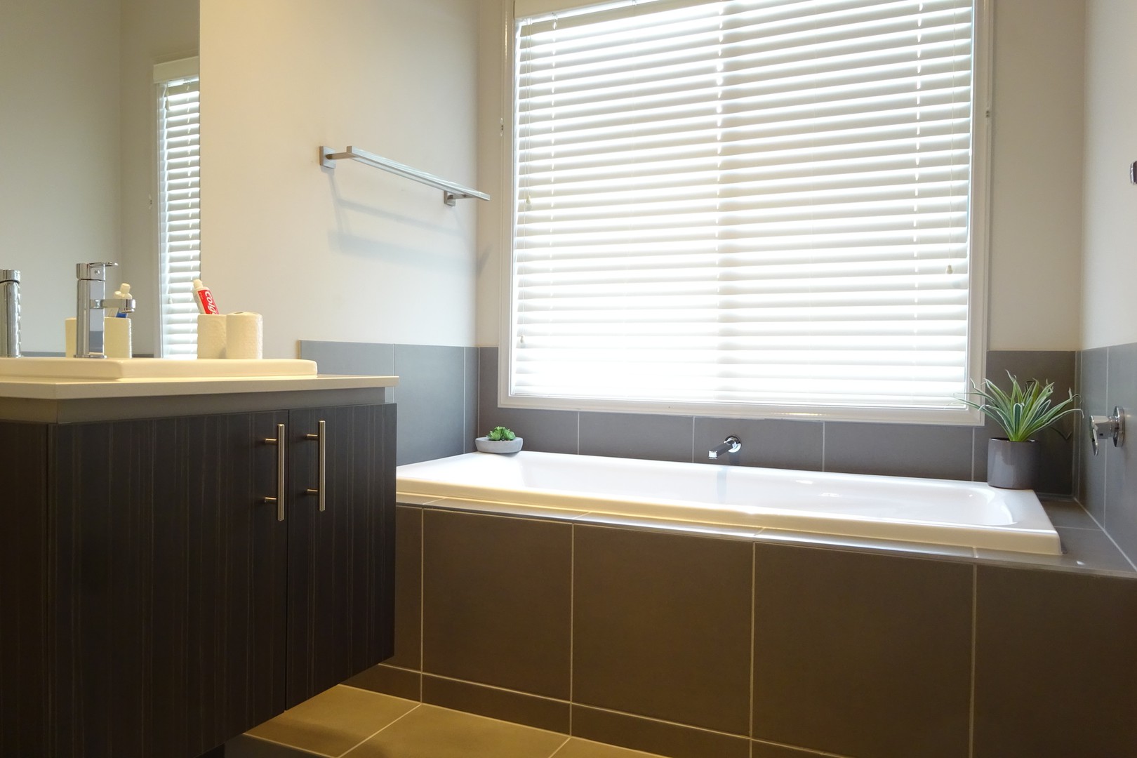19 Turion Drive, Mickleham, VIC 3064, Mickleham - Thumbnail 6