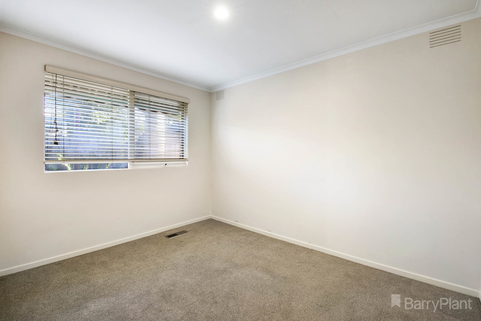 19 Upton Crescent, Narre Warren, VIC 3805, Narre Warren - Thumbnail 7