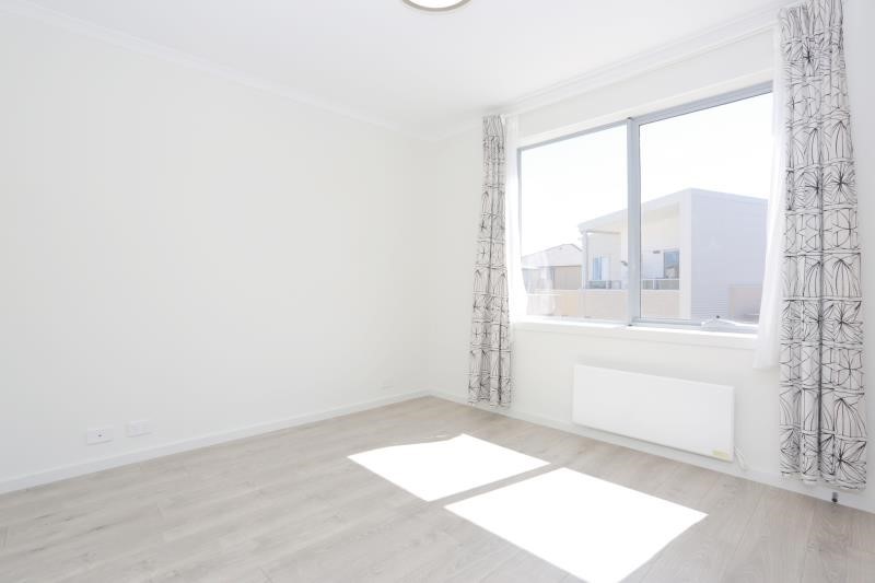 19 Upway Circuit, Westmeadows, VIC 3049, Westmeadows - Thumbnail 4