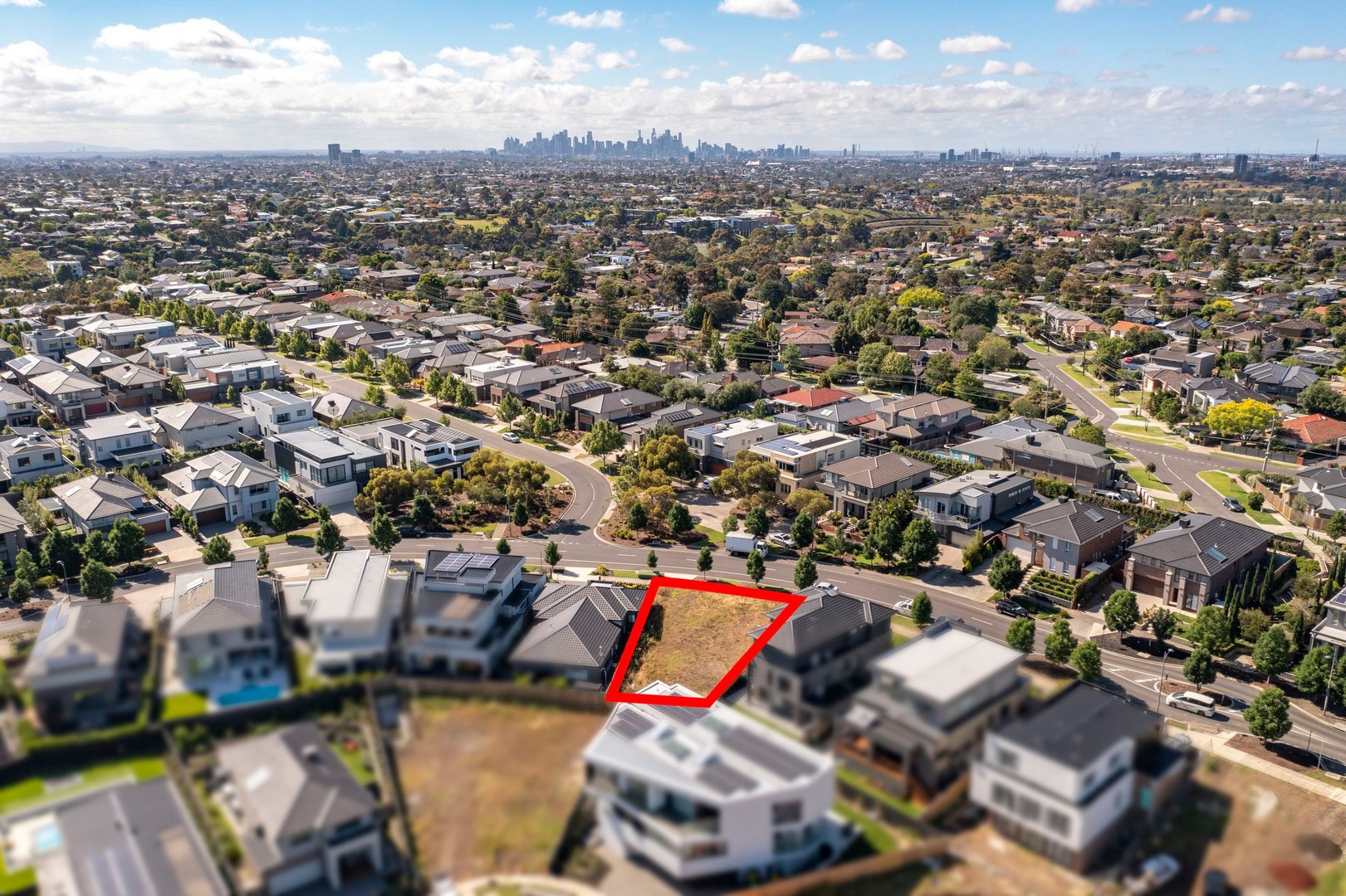 19 Valley Lake Boulevard, Keilor East, VIC 3033, Keilor East - Thumbnail 3