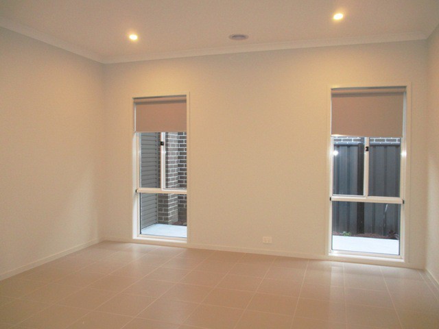 19 Victorking Drive, Point Cook, VIC 3030, Point Cook - Thumbnail 6