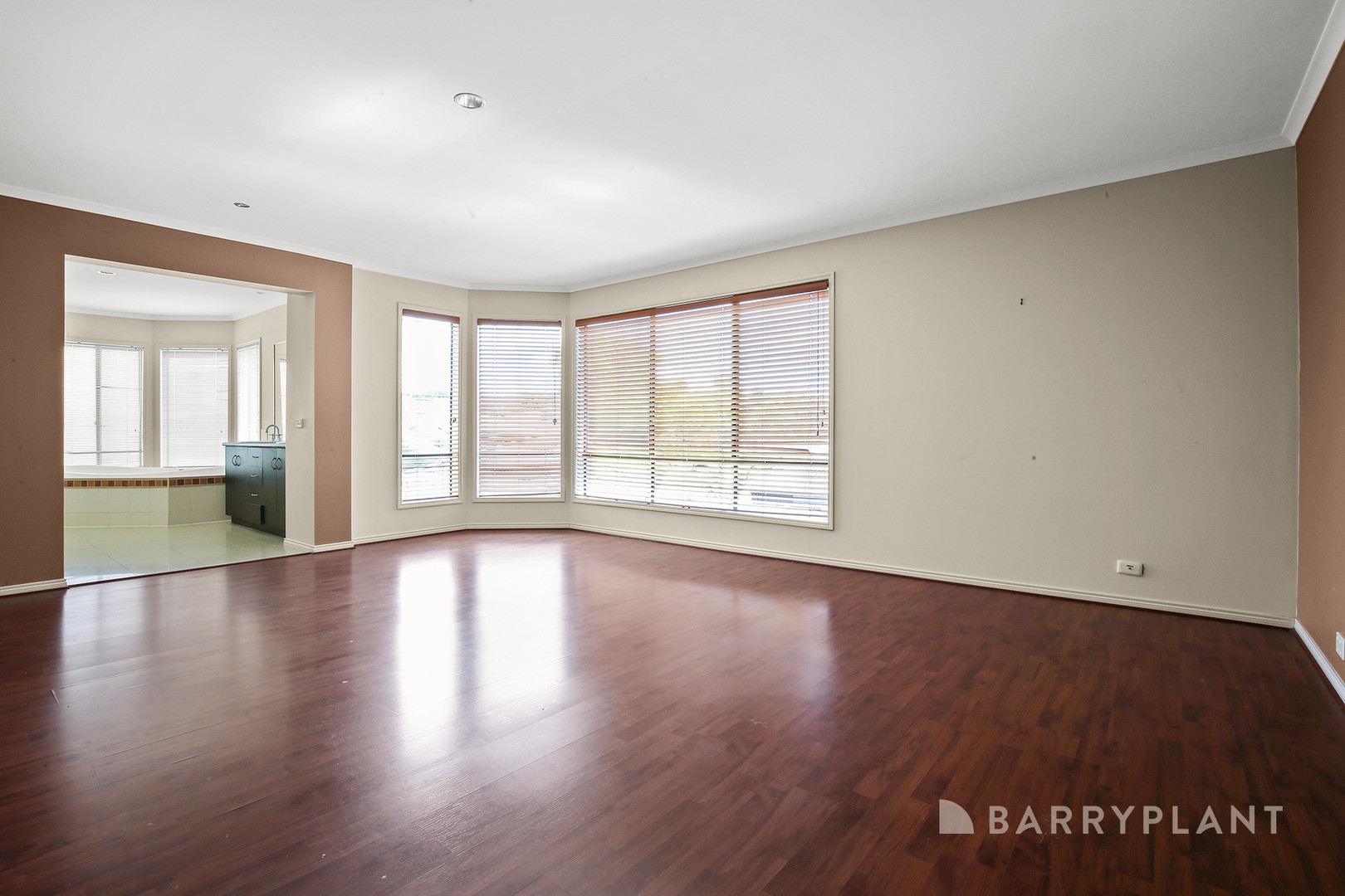 19 Viewpark Circuit, Narre Warren South, VIC 3805, Narre Warren South - Thumbnail 6