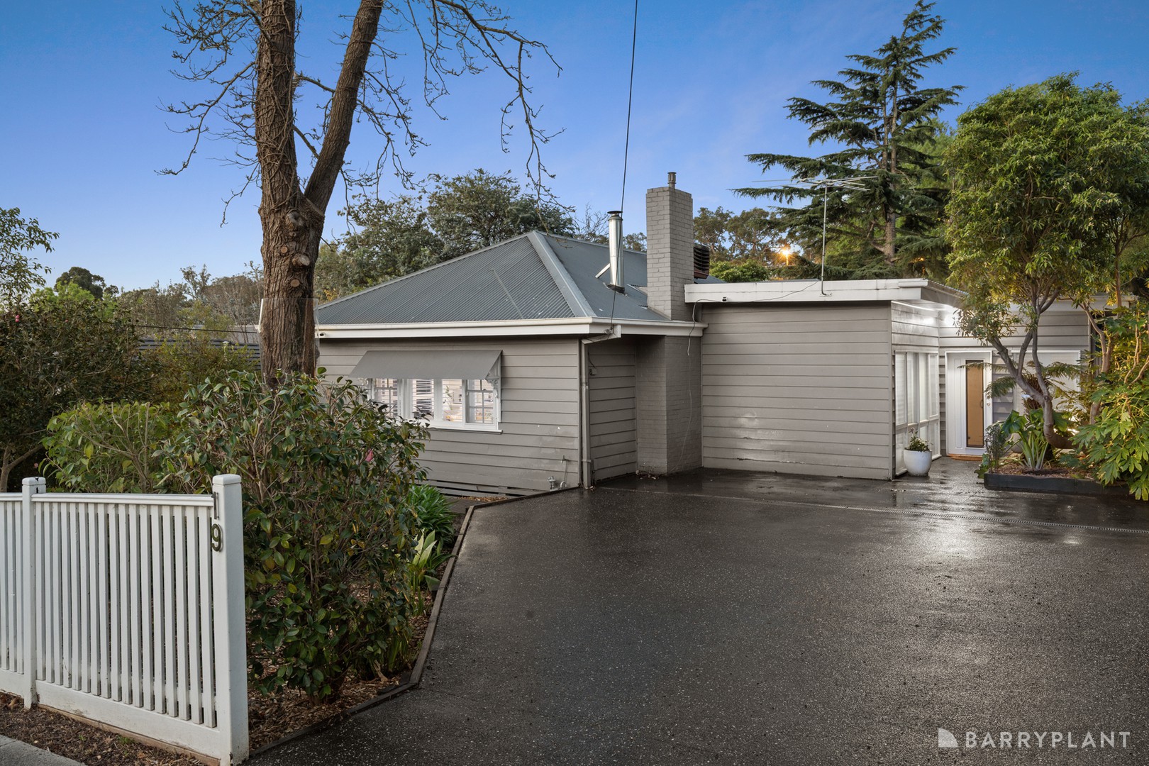 19 Viviani Crescent, Heathmont, VIC 3135 - Thumbnail 2 - 10/09/2026