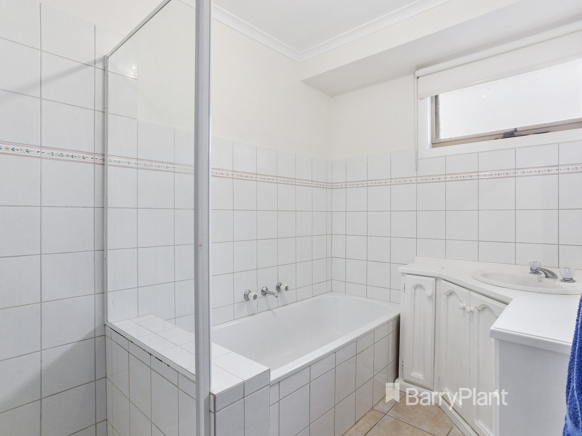 19 warraburra Avenue, Rosebud, VIC 3939, Rosebud - Thumbnail 5