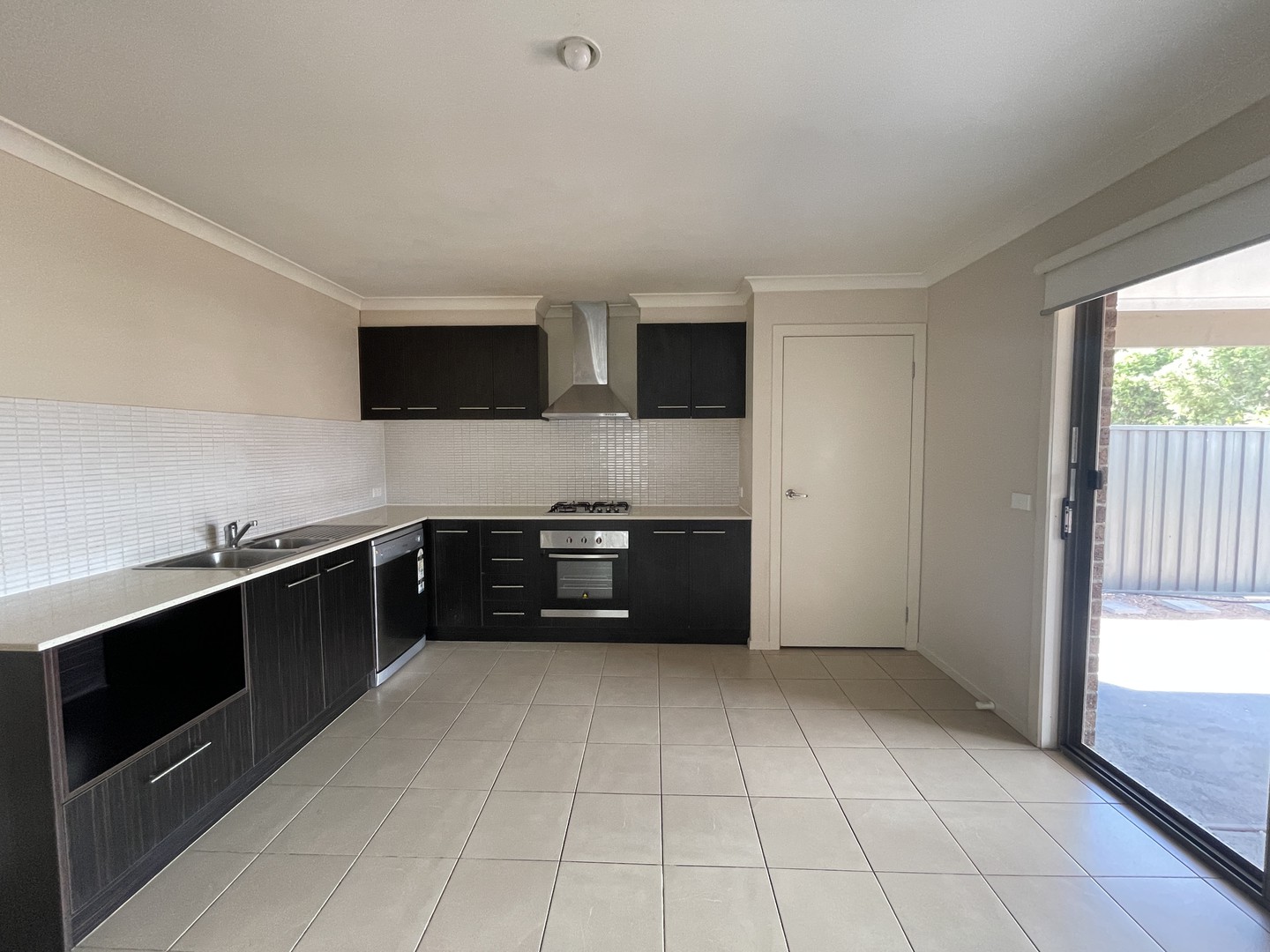 19 Welford Street, Tarneit, VIC 3029, Tarneit - Thumbnail 5