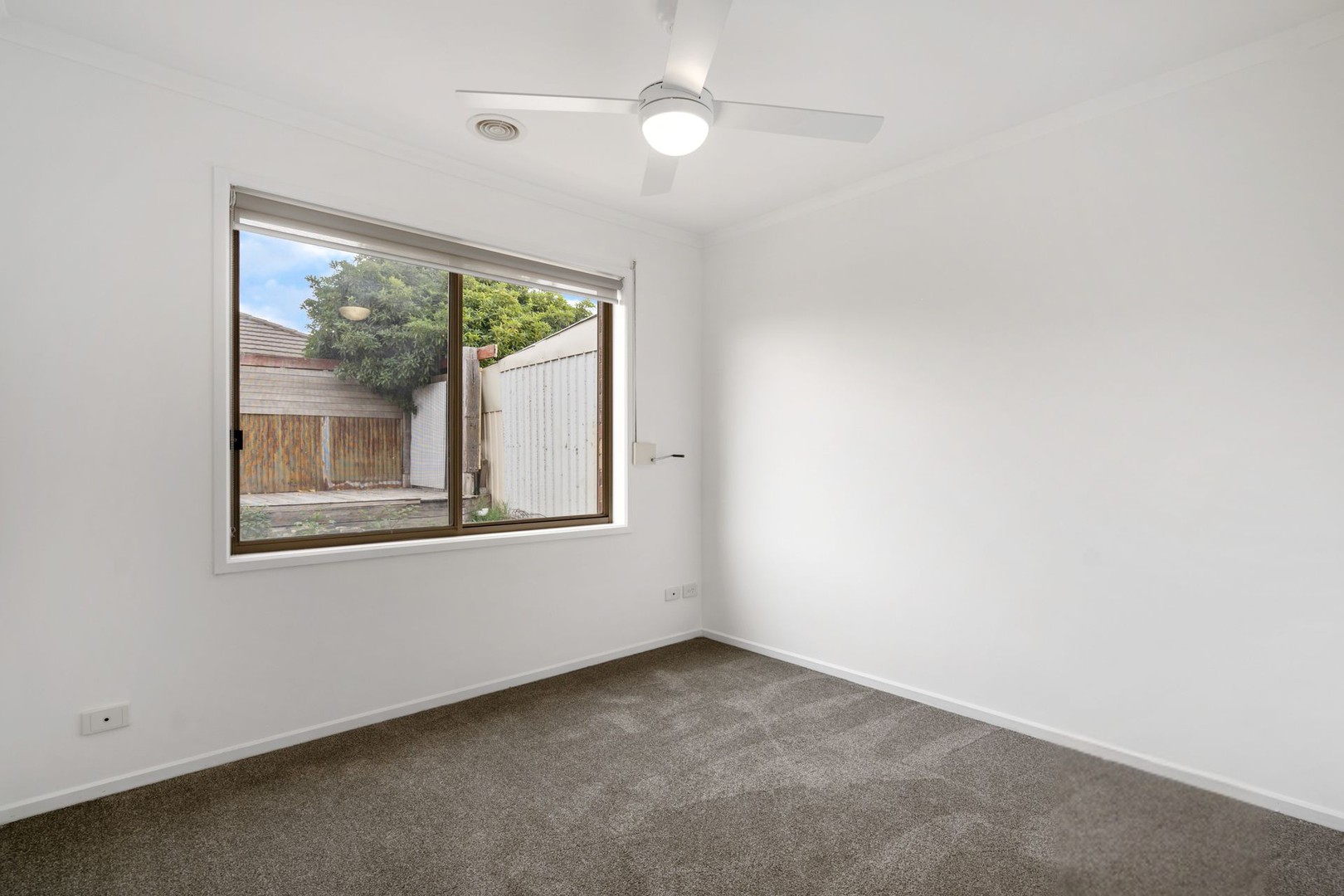 19 Wood Grove, Burnside, VIC 3023, Burnside - Thumbnail 5
