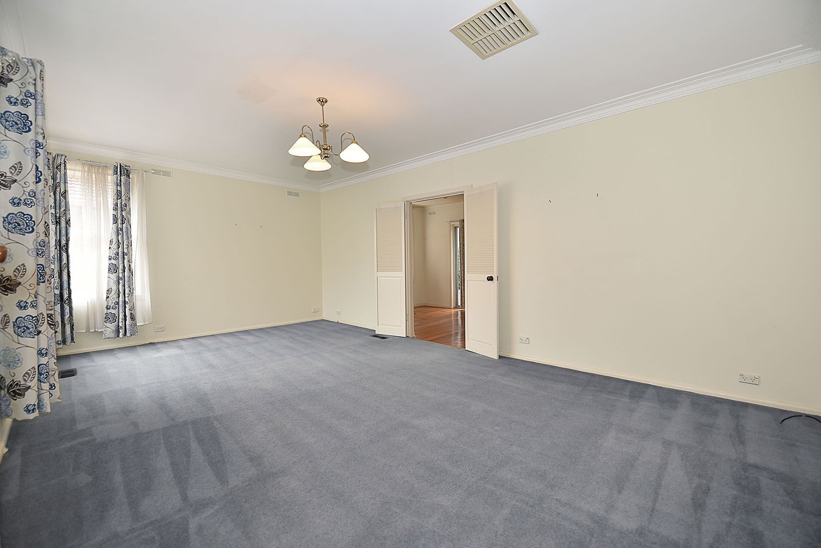 19 Wunnamurra Drive, Keilor East, VIC 3033, Keilor East - Thumbnail 2