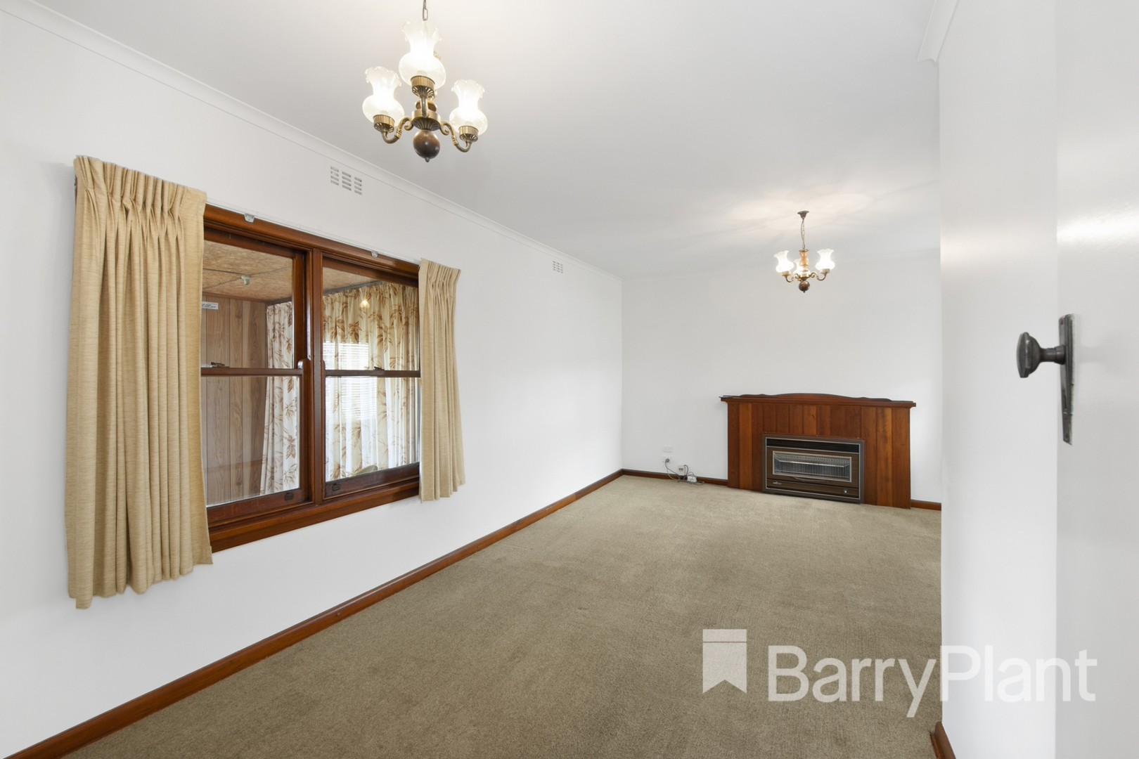 19 Yarrowee Street, Sebastopol, VIC 3356, Sebastopol - Thumbnail 3
