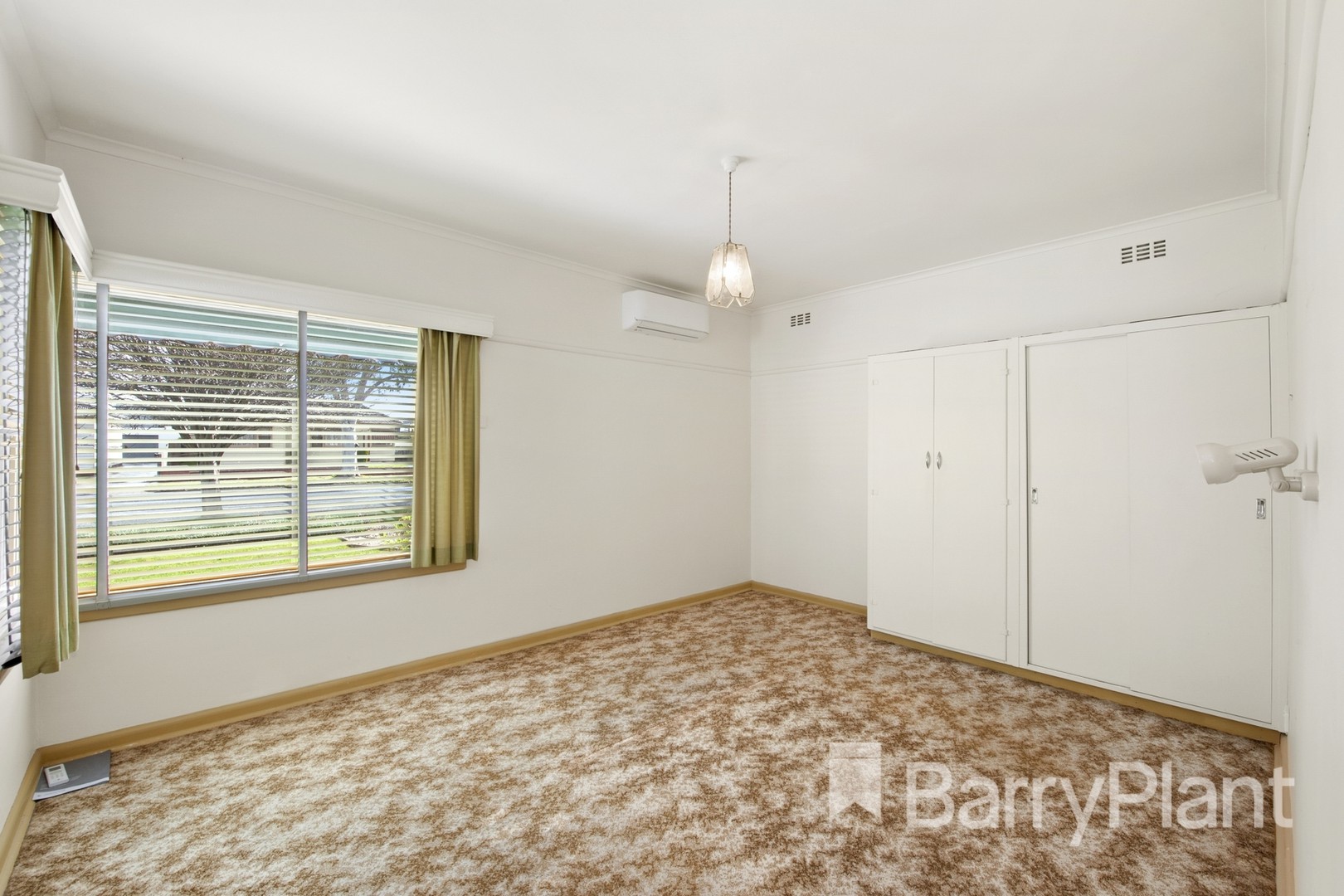 19 Yarrowee Street, Sebastopol, VIC 3356, Sebastopol - Thumbnail 5