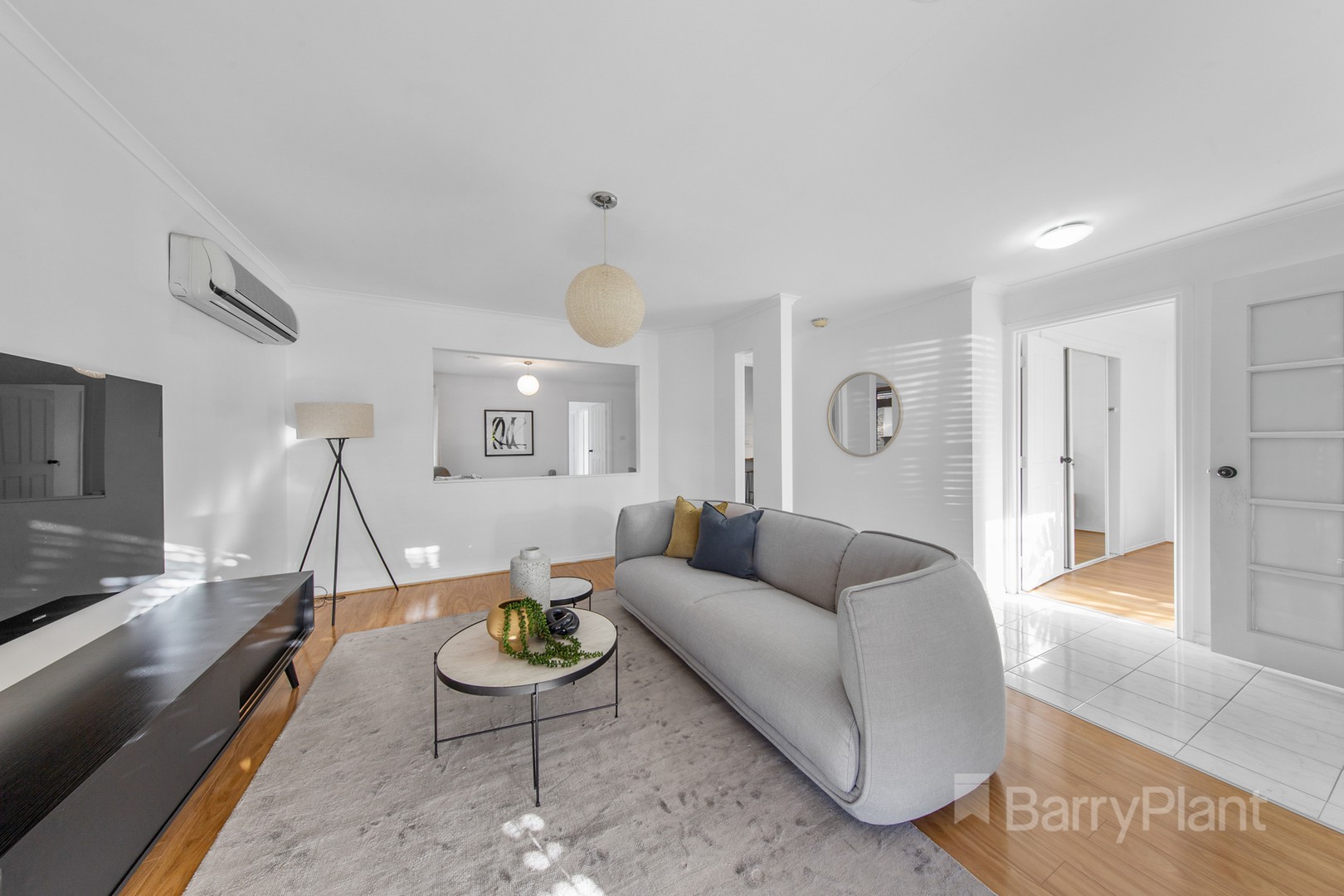 19 Yellow Gum Road, Delahey, VIC 3037, Delahey - Thumbnail 2