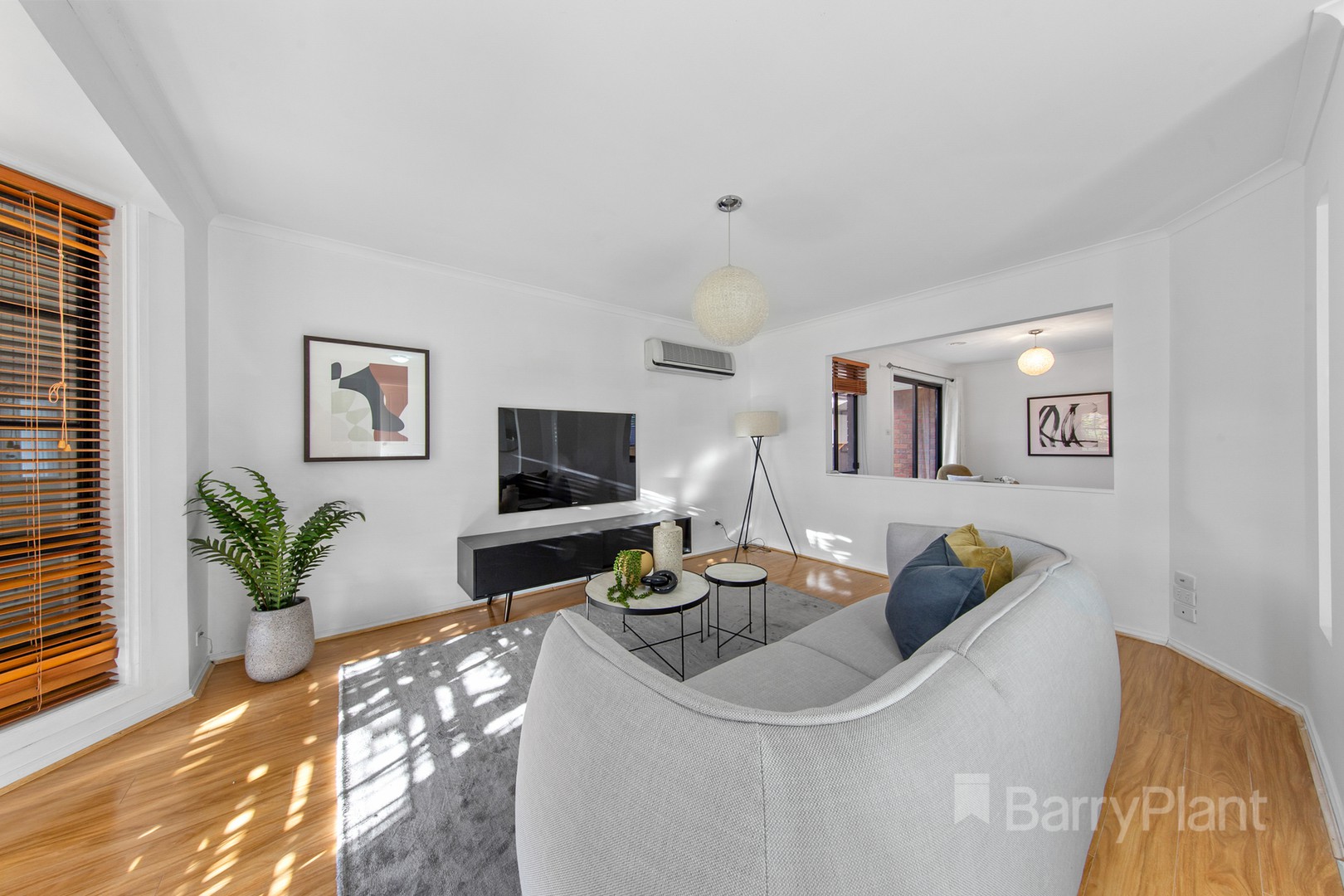 19 Yellow Gum Road, Delahey, VIC 3037, Delahey - Thumbnail 4