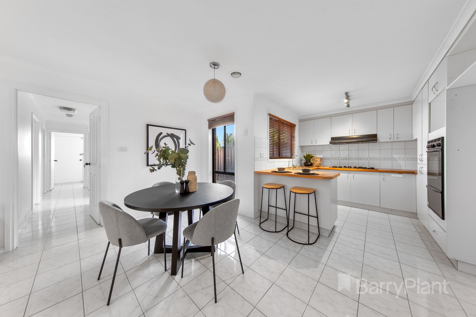 19 Yellow Gum Road, Delahey, VIC 3037, Delahey - Thumbnail 7