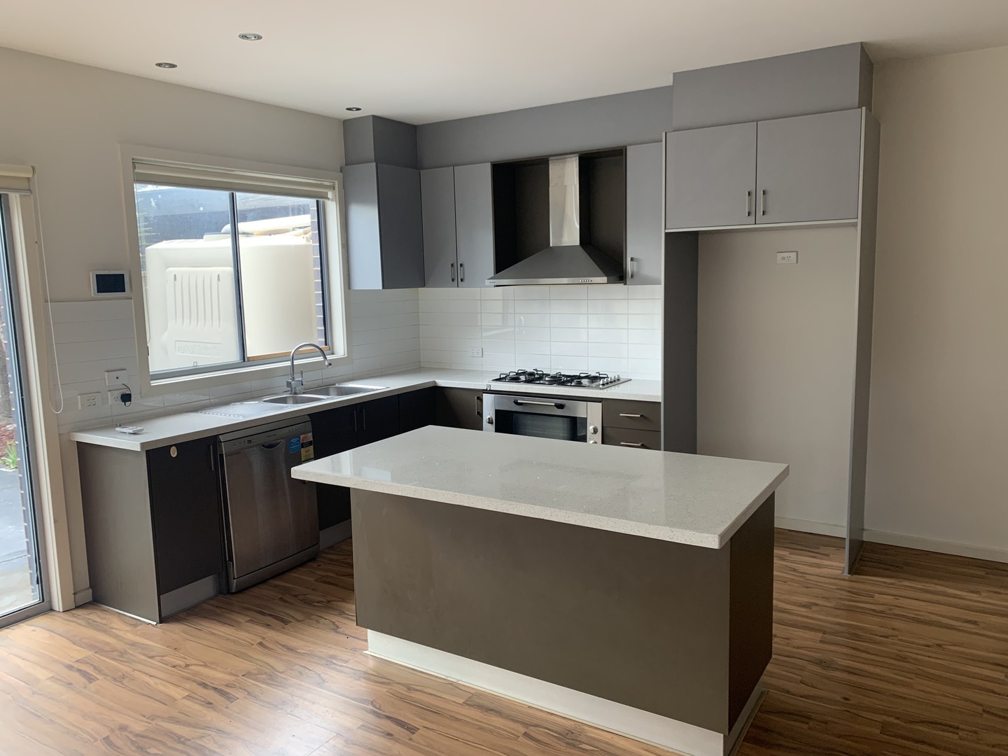 190 Churchill Avenue, Braybrook, VIC 3019, Braybrook - Thumbnail 2