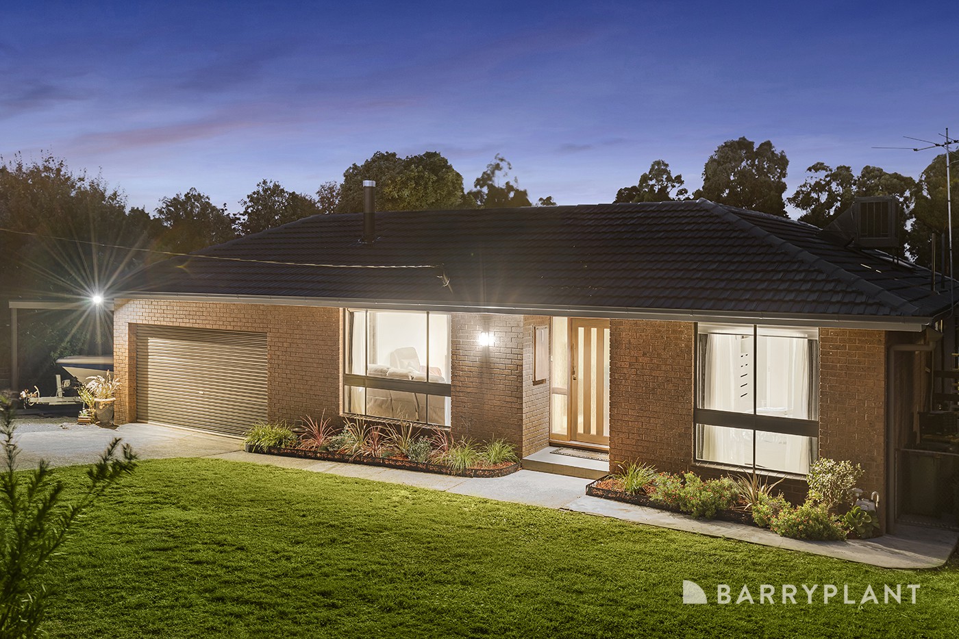 190 Queens Road, Silvan, VIC 3795 - Thumbnail 2 - 11/04/2024