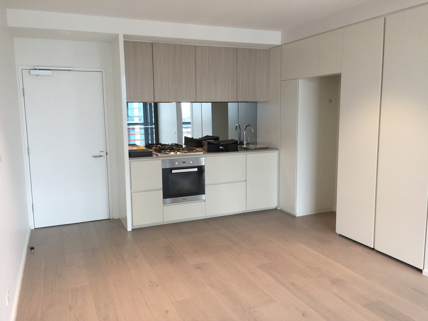 1901N/889 Collins Street, Docklands, VIC 3008 - Thumbnail 1 - 20/04/2022