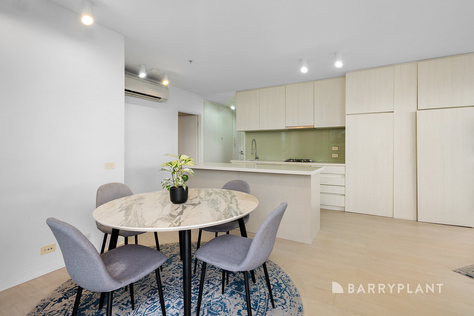 1904/673 La Trobe Street, Docklands, VIC 3008, Docklands - Thumbnail 2