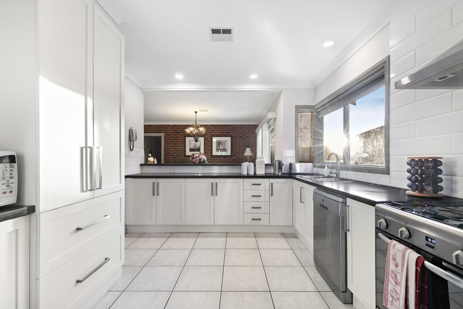 191 Copernicus Way, Keilor Downs, VIC 3038, Keilor Downs - Thumbnail 5