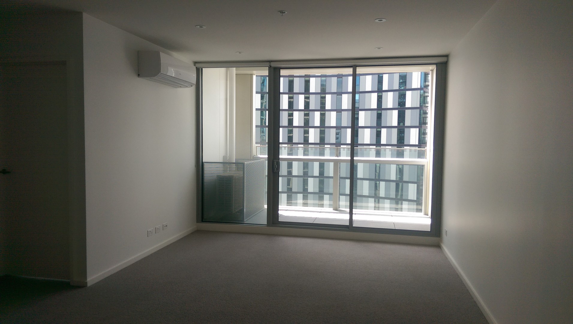 1912E/888 Collins Street, Docklands, VIC 3008, Docklands - Thumbnail 2