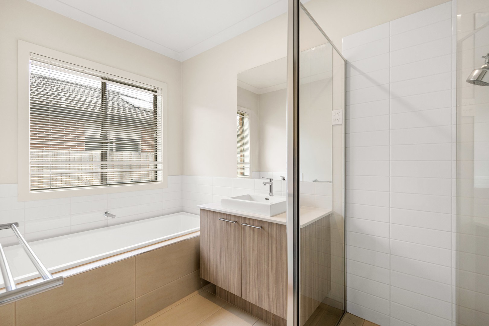 192 Batten Road, Armstrong Creek, VIC 3217, Armstrong Creek - Thumbnail 8