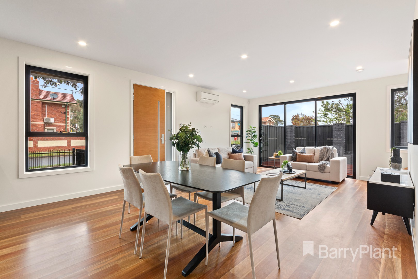194 Munro Street, Coburg, VIC 3058, Coburg - Thumbnail 3