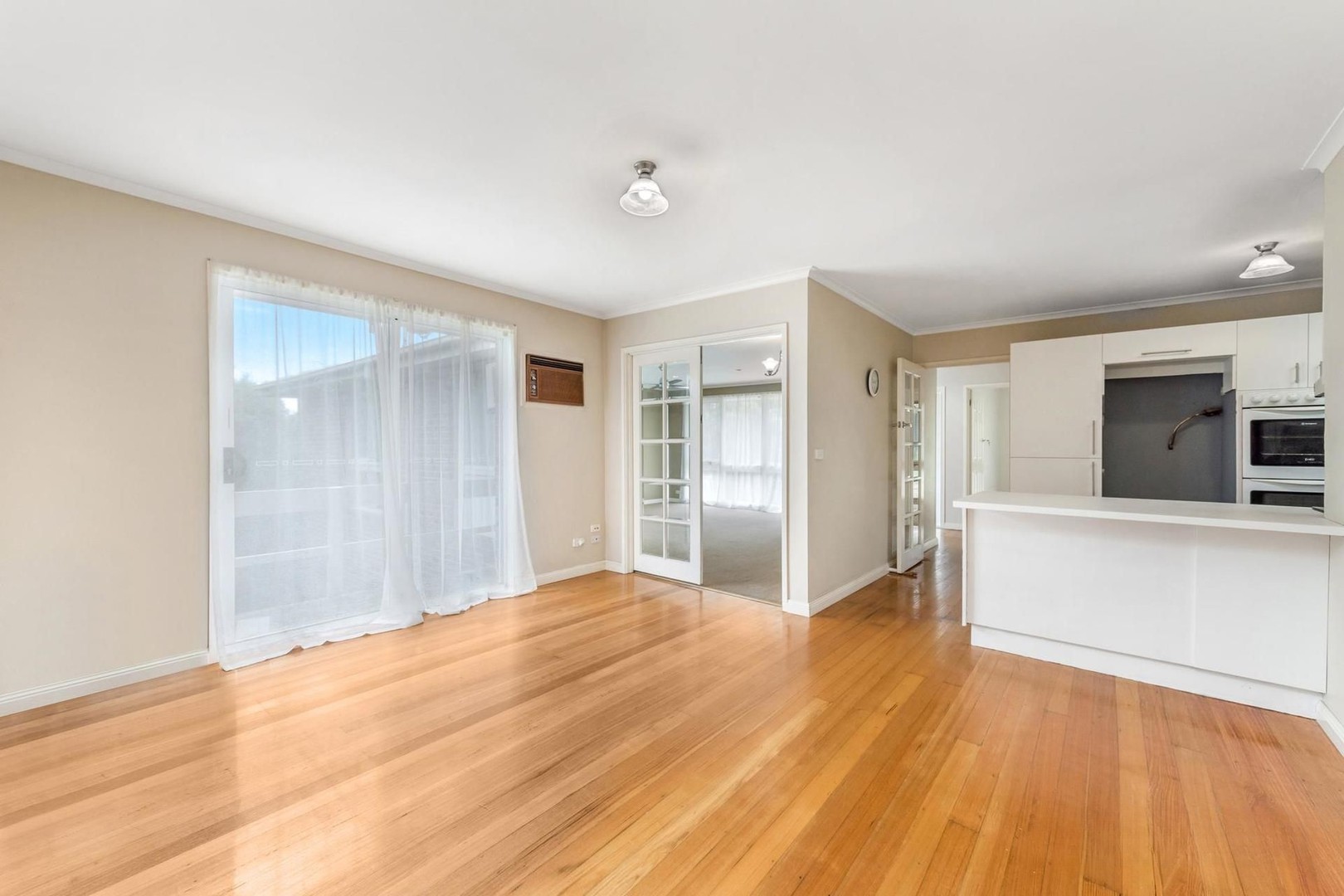 196 Cambridge Road, Kilsyth, VIC 3137, Kilsyth - Thumbnail 5